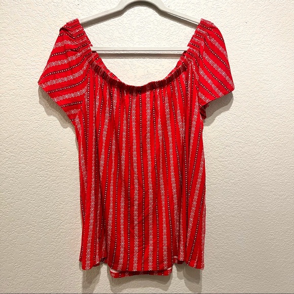 NWT Torrid Red Off the Shoulder Top - Picture 2 of 7